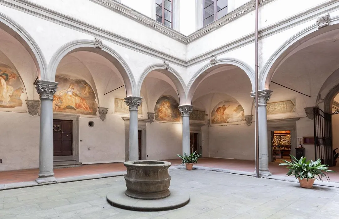 Palazzo Roselli Cecconi Apartments-1